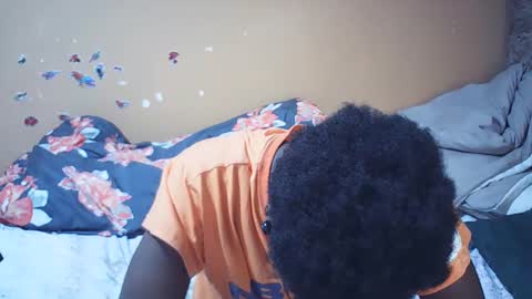 Bella online show from 11-27-25, 11:12