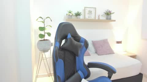 Bel 3 online show from 04-25-26, 11:24