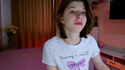 Bella online show from 02-20-26, 01:55