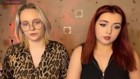 bella_and_alice online show from 02-12-26, 10:16