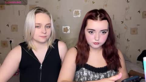 bella_and_alice online show from 02-18-26, 02:40