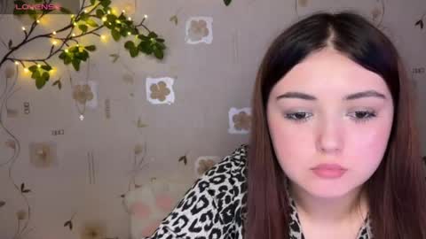 bella_and_alice online show from 04-29-26, 11:11