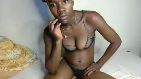 cocy online show from 04-21-26, 03:02