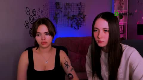 Bella online show from 04-22-26, 11:56