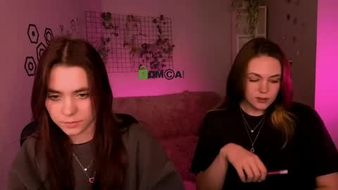 Bella online show from 04-26-26, 09:40