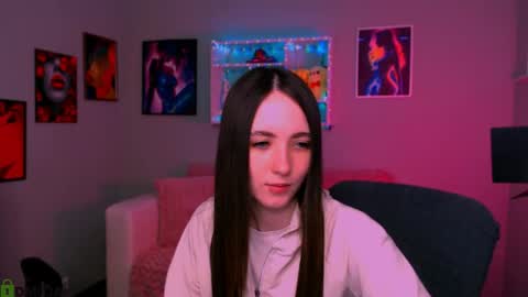 Bella online show from 04-27-26, 12:14