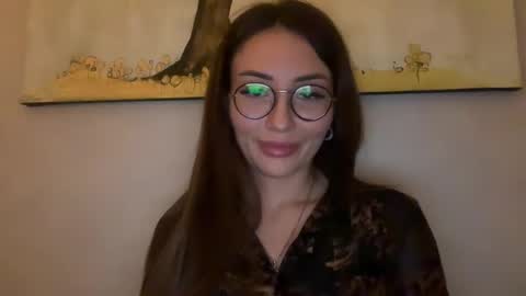 Snapshot of bella_foxxi chatting on 01-10-25, 03:06 bella_foxxi online show from 01-10-25, 03:06