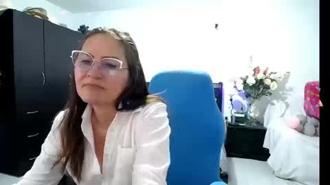 Bella online show from 10-01-25, 09:54