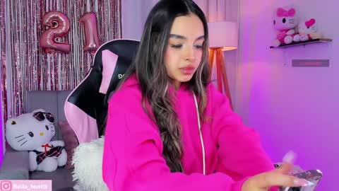 Snapshot of bella_hunteer chatting on 05-11-26, 02:39 bella igbella hunttt online show from 05-11-26, 02:39