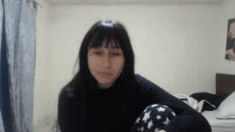 bella_luna34 online show from 04-30-26, 10:43