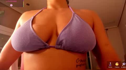 bella_pocahontas3 online show from 10-11-25, 09:57