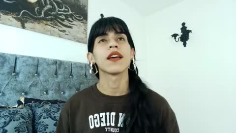 Bella online show from 02-20-26, 01:24