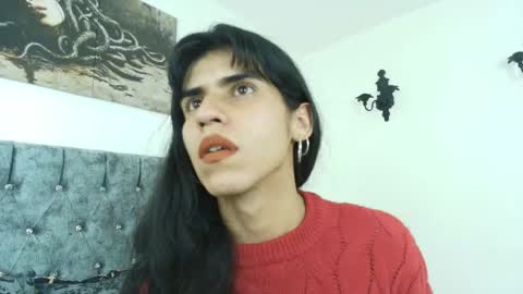 Bella online show from 04-25-26, 01:52