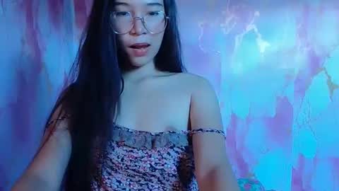 Snapshot of bella_saero chatting on 03-07-26, 08:00 bella online show from 03-07-26, 08:00