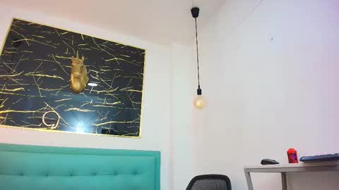     online show from 11-04-25, 09:25