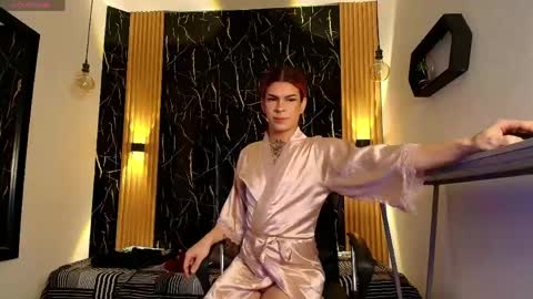     online show from 04-25-26, 08:17