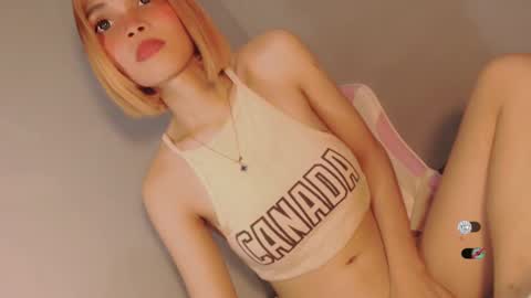 Bella online show from 12-17-24, 02:01