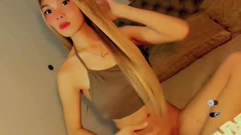 Bella online show from 12-18-25, 08:48