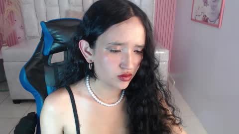 Bella online show from 10-26-25, 08:15