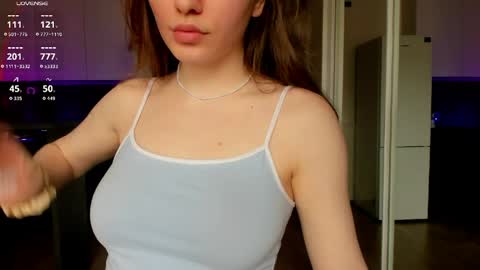 Snapshot of bella_xiss chatting on 04-14-26, 11:05 bella_xiss online show from 04-14-26, 11:05