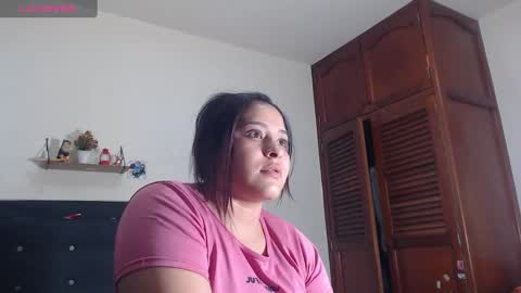 bella_xx9 online show from 12-11-24, 09:23