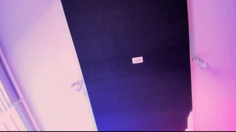 bellaastorm online show from 10-30-25, 10:10