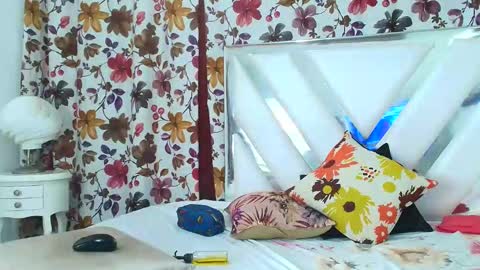 BELLA online show from 11-29-25, 09:07