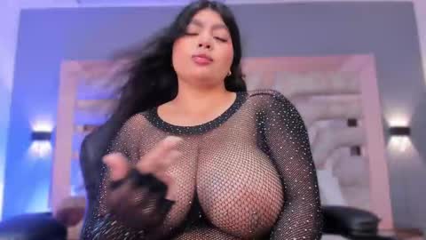 Snapshot of bellaboobs_ chatting on 09-26-25, 07:51 bellaboobs_ online show from 09-26-25, 07:51