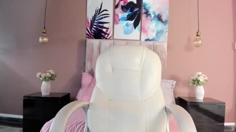 Snapshot of bellaclaiir chatting on 02-01-25, 08:58 Bella Clair online show from 02-01-25, 08:58