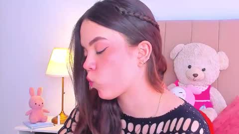 BellaFontana online show from 03-17-26, 05:05