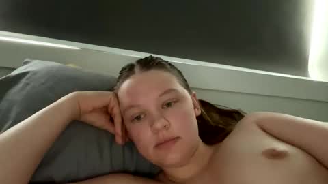 bellalove4 online show from 06-04-26, 07:42