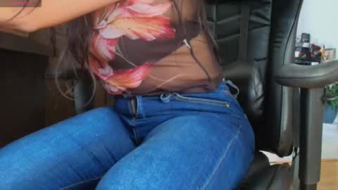 Camille  online show from 01-05-26, 09:40