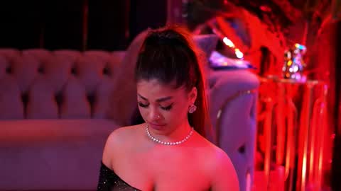 Bella online show from 02-15-26, 06:37