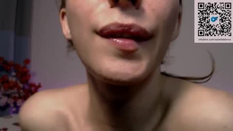 Snapshot of bellaqueen0701 chatting on 02-09-26, 04:38 bellaqueen0701 online show from 02-09-26, 04:38