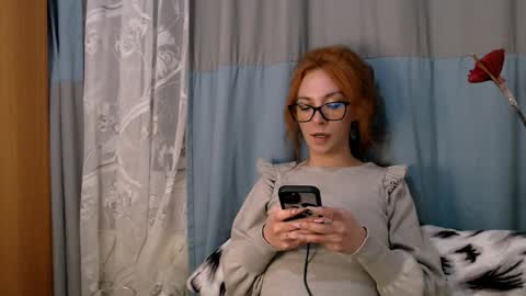 Snapshot of bellaqueen0701 chatting on 03-08-26, 06:55 bellaqueen0701 online show from 03-08-26, 06:55