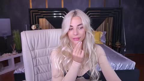 Bella online show from 10-03-25, 08:17