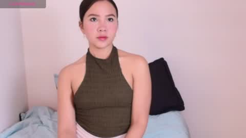 Bella online show from 06-21-26, 12:24