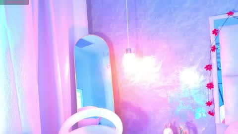 BellaSanderrs online show from 04-23-26, 12:29