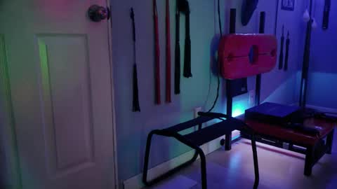 Bellaskeykeeper online show from 04-18-26, 10:19