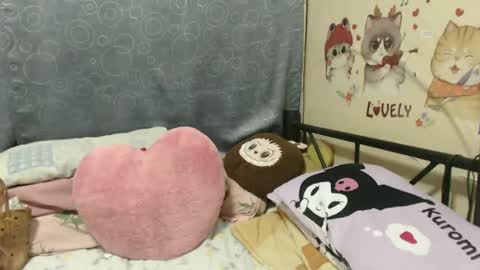 Snapshot of bellbabe chatting on 02-28-25, 05:48 Bella online show from 02-28-25, 05:48