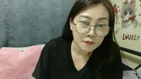 Snapshot of bellbabe chatting on 03-01-25, 12:45 Bella online show from 03-01-25, 12:45