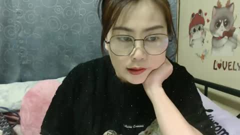 Snapshot of bellbabe chatting on 03-04-25, 02:53 Bella online show from 03-04-25, 02:53