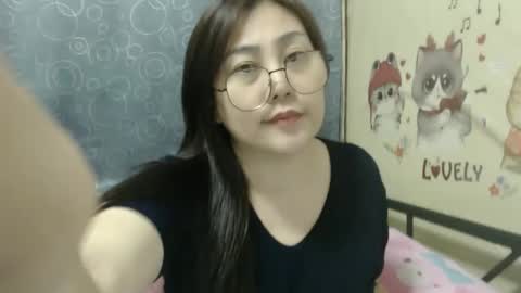 Snapshot of bellbabe chatting on 03-12-25, 09:34 Bella online show from 03-12-25, 09:34