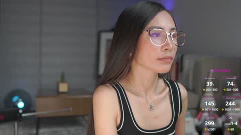 Belle Adrienne  IG  online show from 12-11-24, 07:46