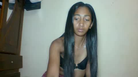 belle_annah online show from 04-26-26, 04:59