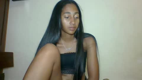 belle_annah online show from 04-27-26, 05:11