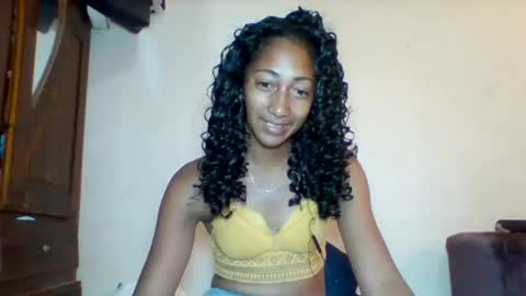 Snapshot of belle_annah chatting on 05-07-26, 04:18 belle_annah online show from 05-07-26, 04:18