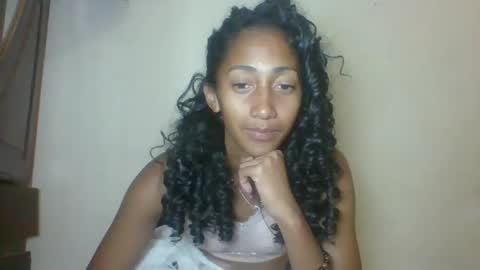 Snapshot of belle_annah chatting on 05-10-26, 04:56 belle_annah online show from 05-10-26, 04:56
