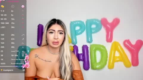 Snapshot of belle_hallle chatting on 12-02-24, 03:25 LucyJelly online show from 12-02-24, 03:25