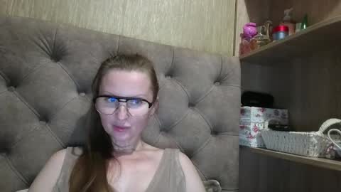 Amelia online show from 12-05-25, 08:49